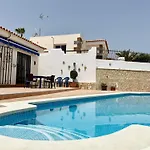 Villa Azul *