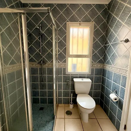 Azul Villa Callao Salvaje