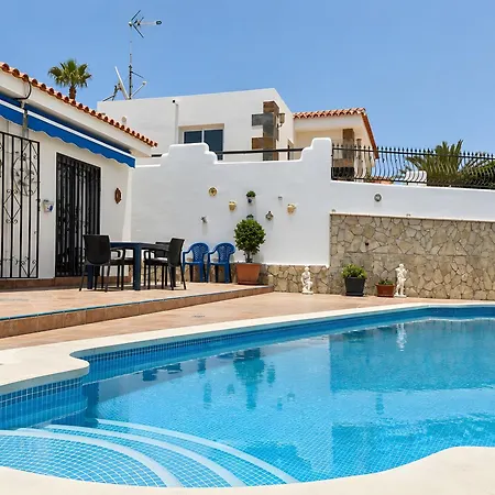 Azul Villa
