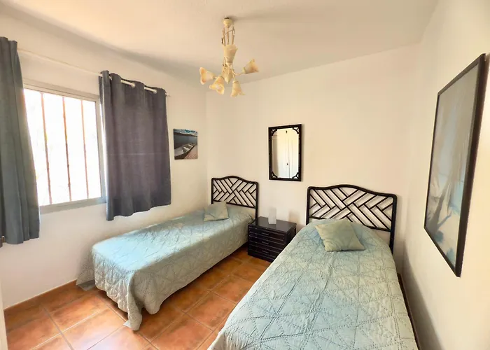 Azul Villa Callao Salvaje